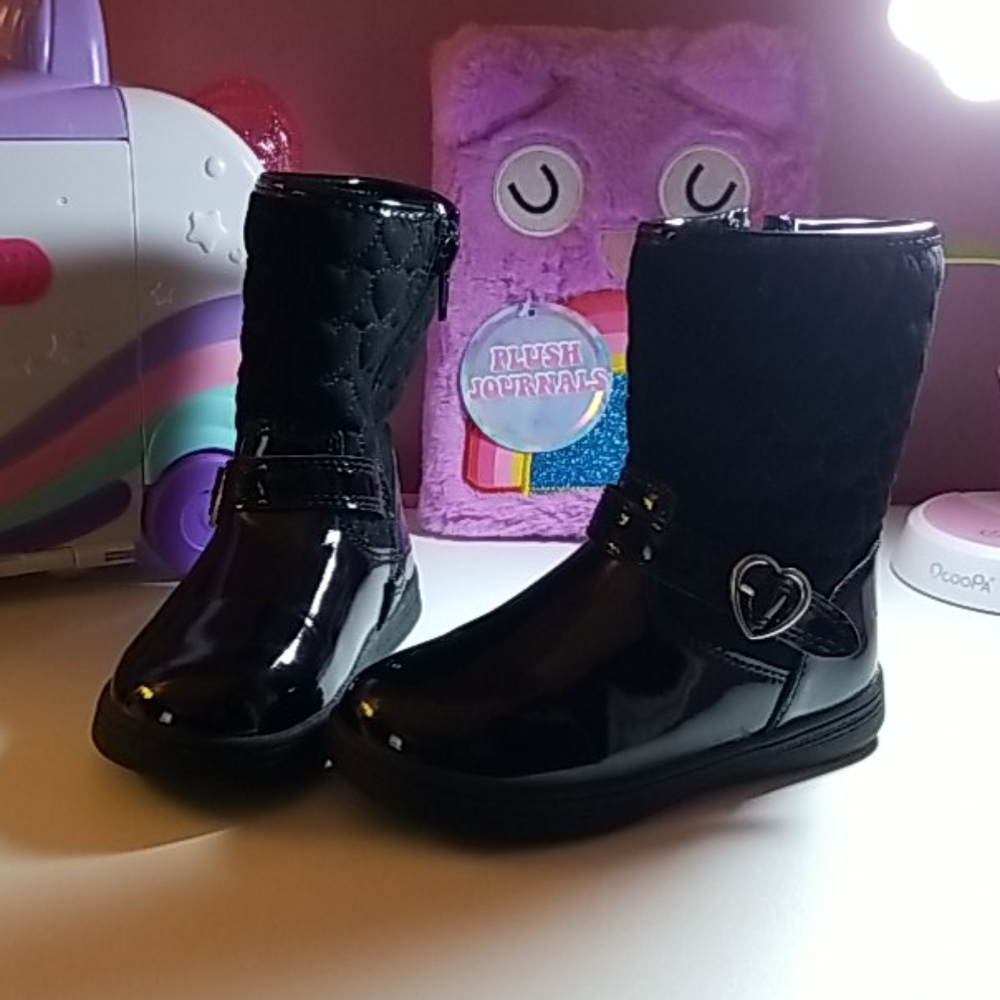 Boots 🖤